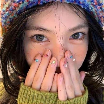 火山少女的爱愁